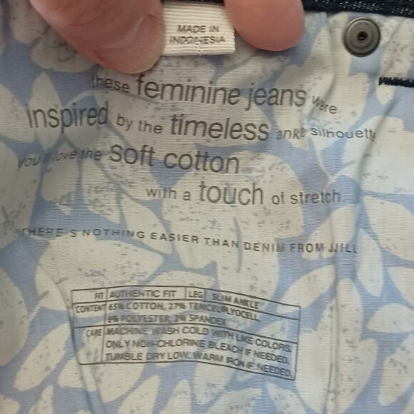 J. JILL AUTHENTIC FIT SLIM ANKLE Jeans Size 28W Dark Wash Denim Embroidered NEW - Picture 8 of 9